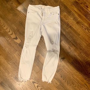 destroyed white skinny jeans
